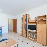 Appartamento By The Sea - 18603