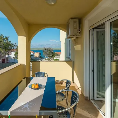 Apartman By The Sea - 18603 Vir