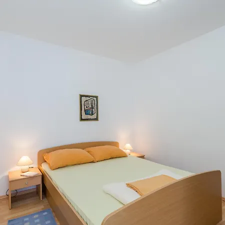 Apartment By The Sea - 18603